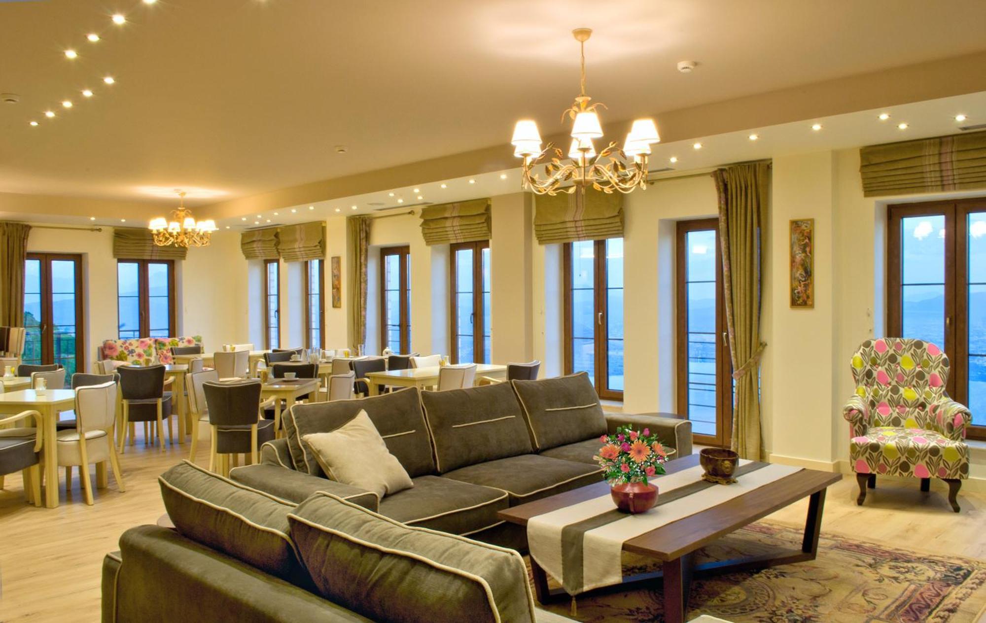 Arktos Hotel Ioannina Ngoại thất bức ảnh