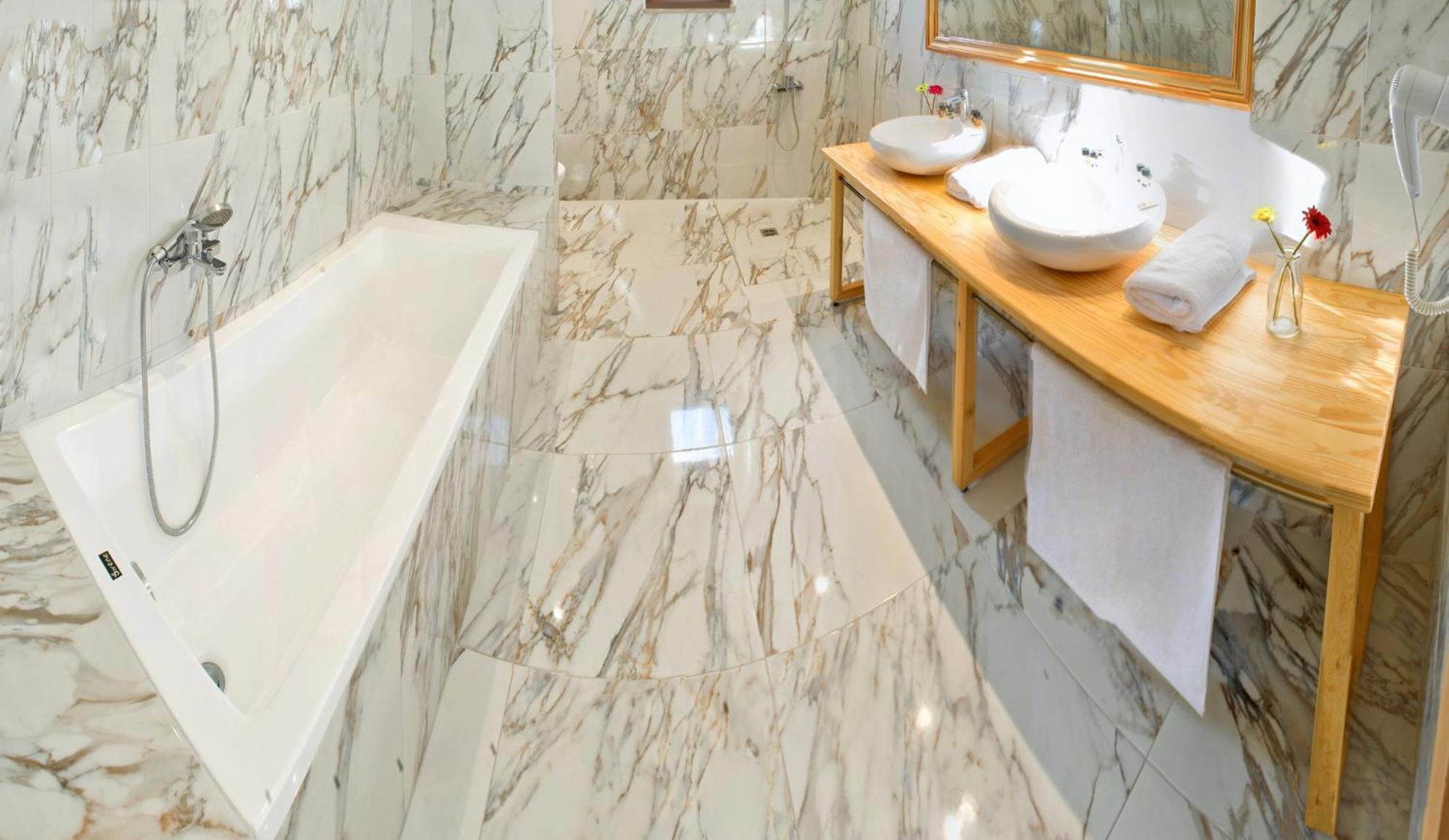 Arktos Hotel Ioannina Ngoại thất bức ảnh