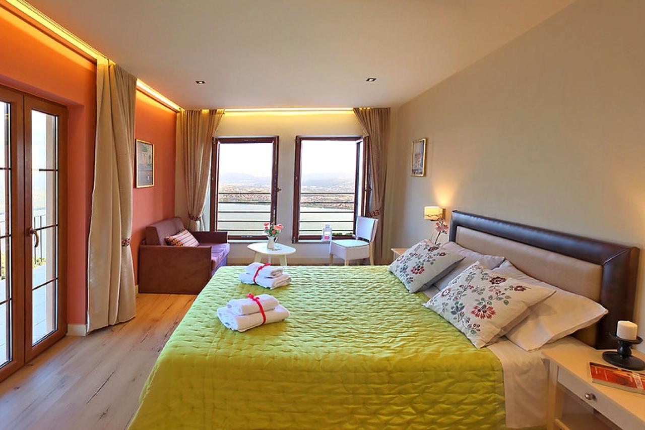 Arktos Hotel Ioannina Ngoại thất bức ảnh